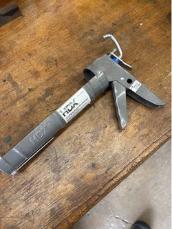 HDX Dripless Caulk Gun (new)