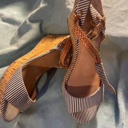 Mix No. 6 size 8.5 Women’s Platform 