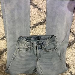 0 Mid rise flare jeans