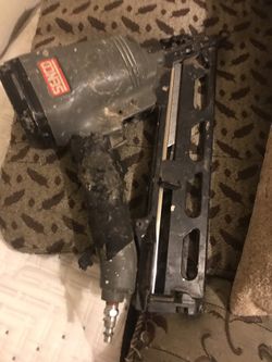 Nail gun