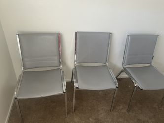 3 Chairs
