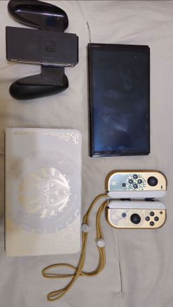 Nintendo Switch – OLED Model Tears of the Kingdom Edition