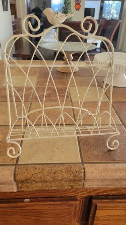 Book Stand$5.00
