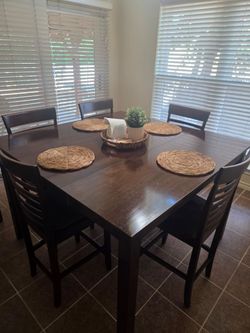 Dinning Set