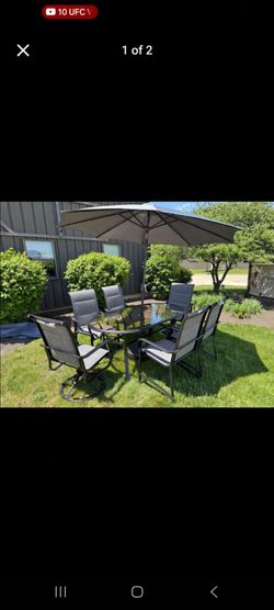 Ken 7-Piece 6-Seat Dining Table Set - Two Swivel Chairs - 4 Stationary Chairs