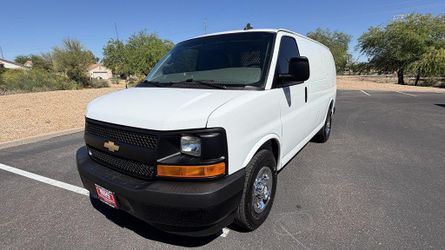 2017 Chevrolet Express 2500