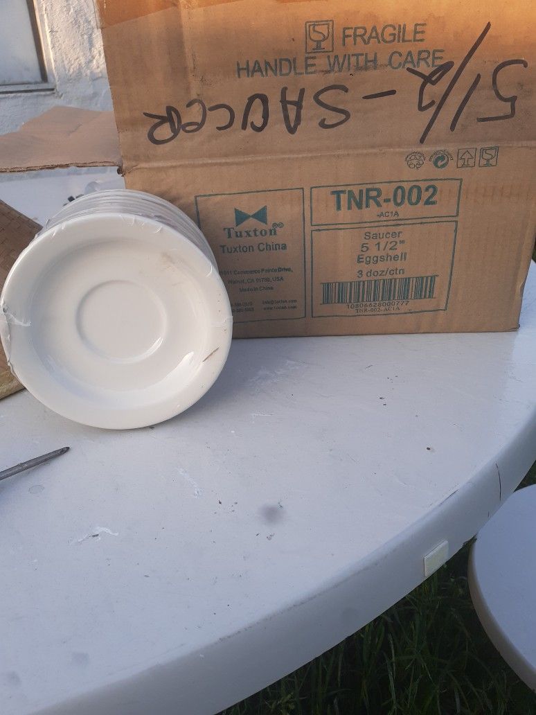 Tuxton TNR -002 Saucer 5 1/2