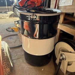 55 gal Drum With Transfer Pump and Hose!