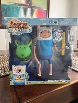 Adventure Time 10” Figure with Changing Faces - Deluxe Finn