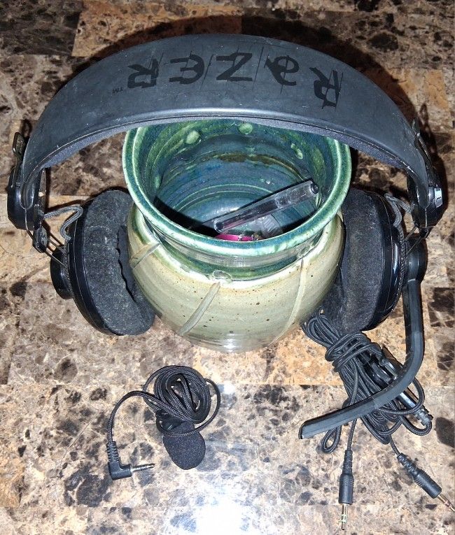 RAZOR GAMING HEADSET FOR PC AND A MINI MIC