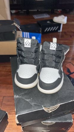 Jordan 1 mid