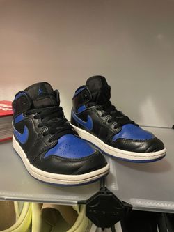Air Jordan’s Nike Size 1 Youth - Excellent Condition