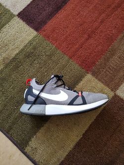 Nike runner size 10.5