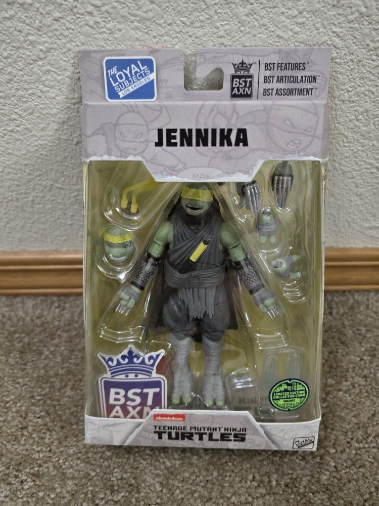 TMNT BST AXN IDW Inpsired Jennika Action Figure The Loyal Subjects