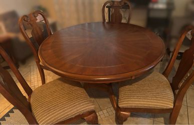 Round dining table and chairs