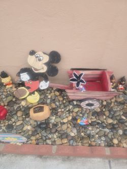 Mickey  mouse wagon
