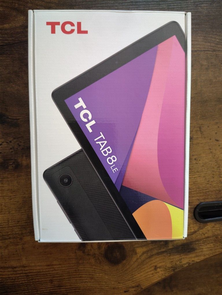 TCL Tablet 8LE