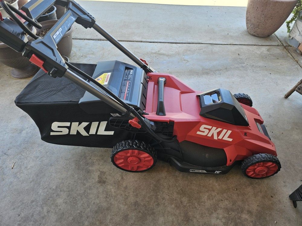 SKIL PWR CORE 40 Lawn Mower