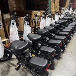 Folding electric bicycle