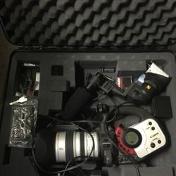 Canon XL1 Video Camera Bundle