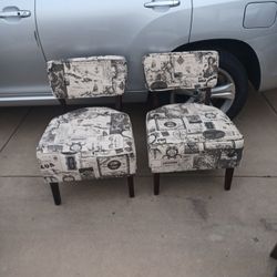 Accent Chairs