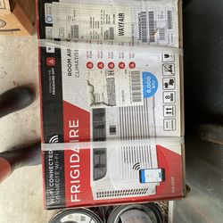 Ac unit window Frigidaire 8000btu