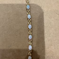 Vintage Opal 14k Gold Bracelet 