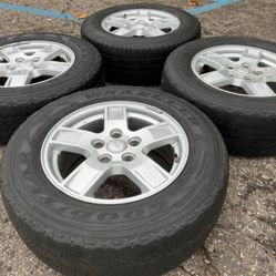 17” JEEP WRANGLER GRAND CHEROKEE WHEELS RIMS TIRES PACKAGE WE FINANCE SET COMMANDER 