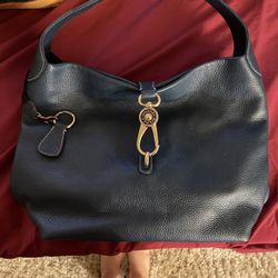 Authentic Dooney & Bourke Purse, Priced To Sell!!