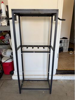 Guitar stand