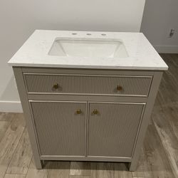 30” Vanity 