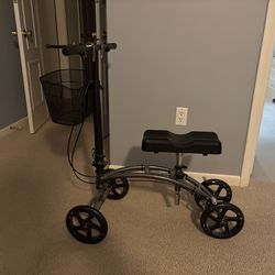 Knee roller walker