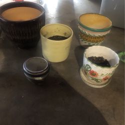 Beautiful 5 Piece Handcrafted Ceramic Pot Set 