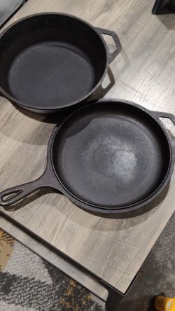 Lodge 2-in-1 Cast Iron Combo Cooker /skillet / pan 3.2 Quart Deep Pot Cooker + 10.25 Inch Frying Pan