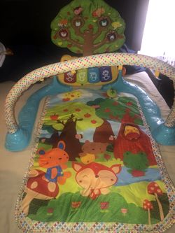 Tummy time play mat