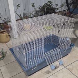 Jaula Azul Para Aves En Exelentes Condiciones 