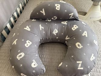Nursing pillow