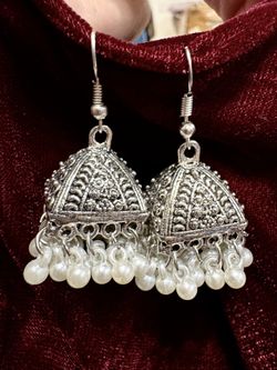 Beautiful Jhumka Earings 
