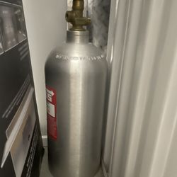 N0Z Tank 10lb