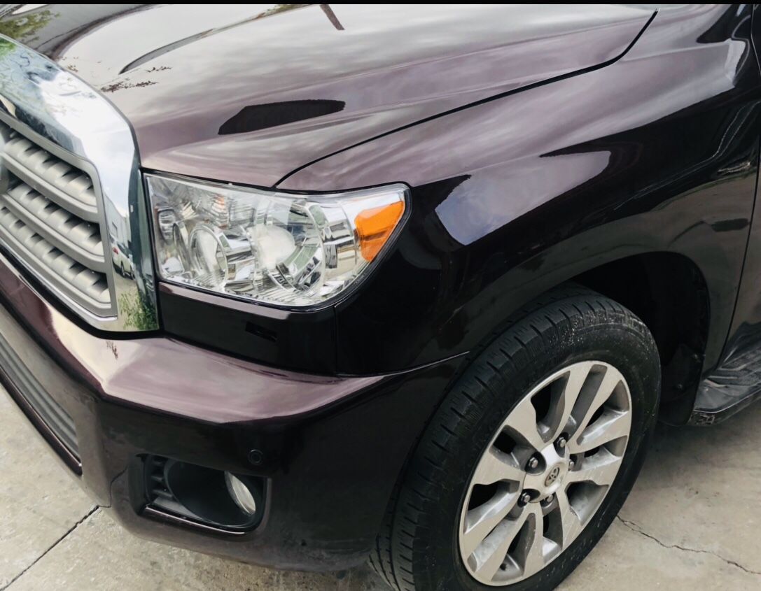 2014 Toyota Sequoia