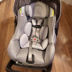 Chicco Keyfit 35 Cleartex Infant Car seat 