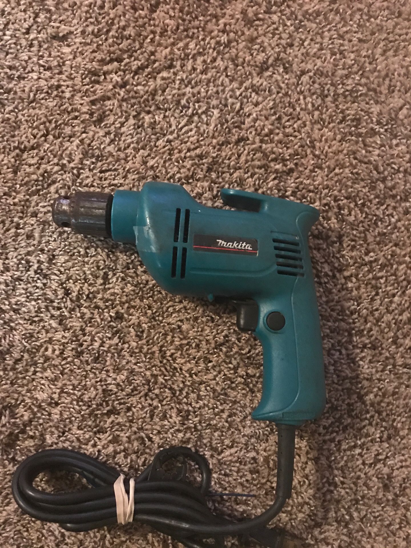 Makita 3/8” model 640 DRILL