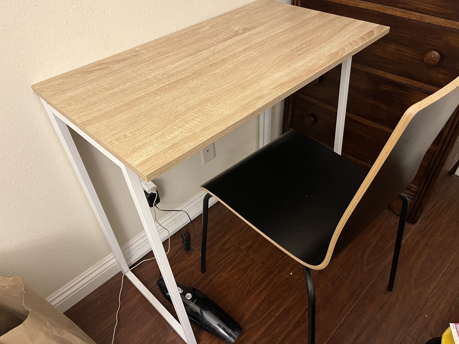 Foldable Desk And Chair