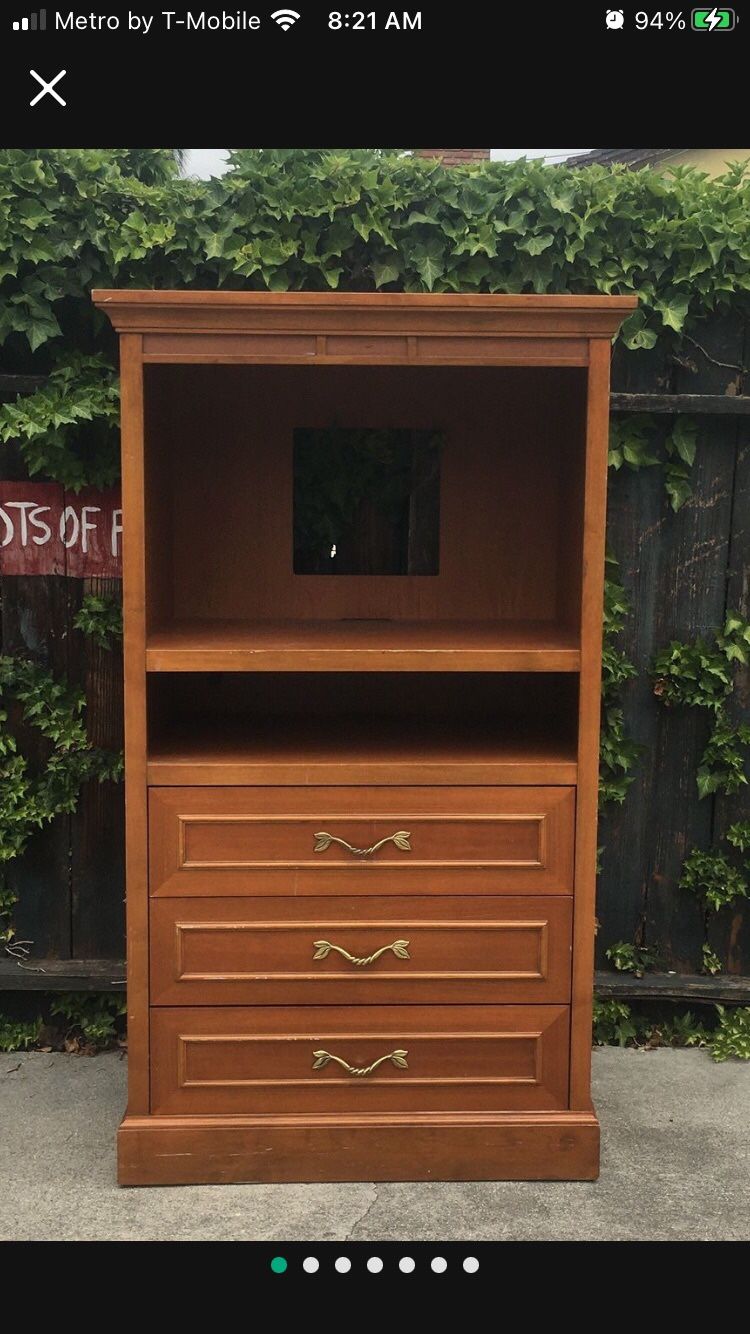 Dresser/TV Stand With 3 Large Drawers