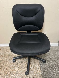 Quality Desk chair 20.5”W 250Lb capacity Office Depot