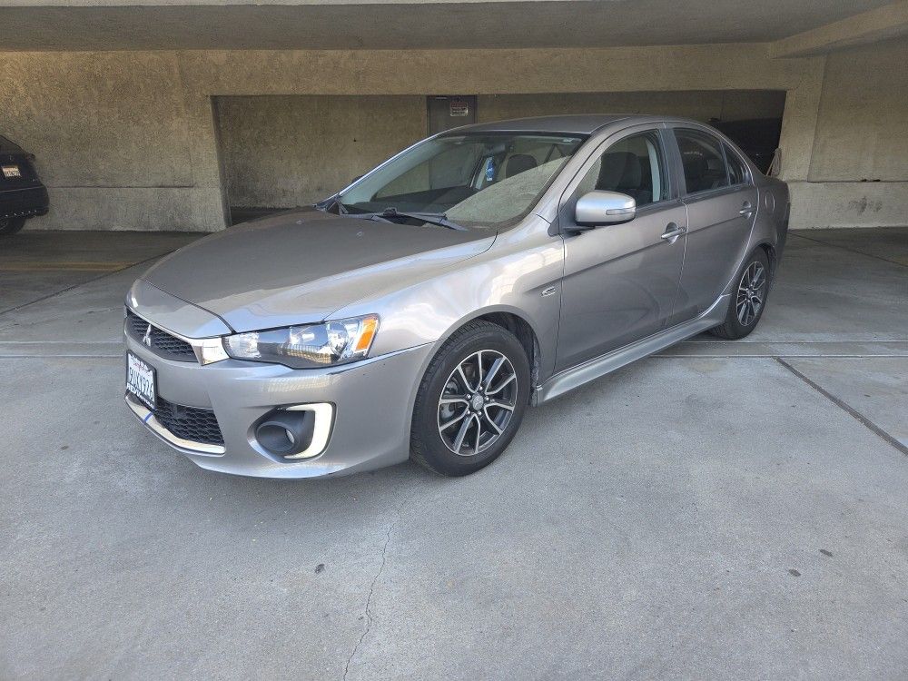 2017 Mitsubishi Lancer