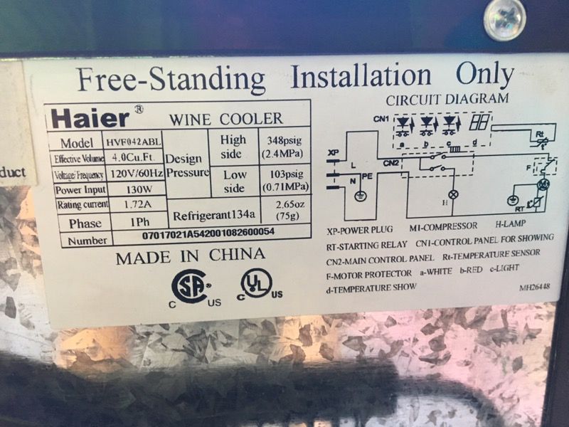 Haier 42 bottle wine chiller cellar HVF042ABL for Sale in Houston, TX