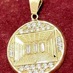 Unisex Pendant 10k Yellow Gold