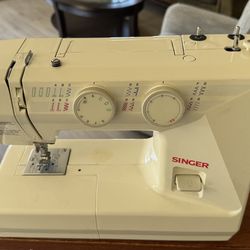 Singer Sawing Machine