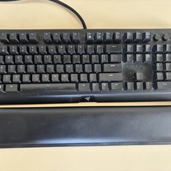 Razer Blackwidow Elite keyboard